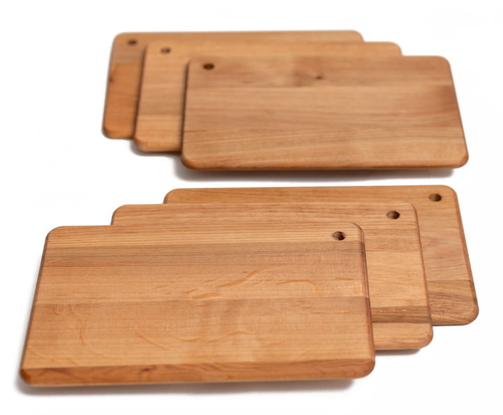 Granny table Pine Okra