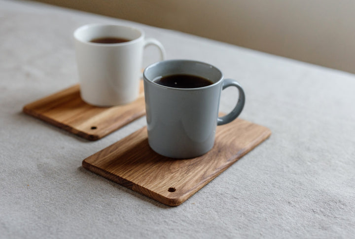 EcoFurn® Servier-/Mini-Schneidebrett aus Eiche, 6-teilig.