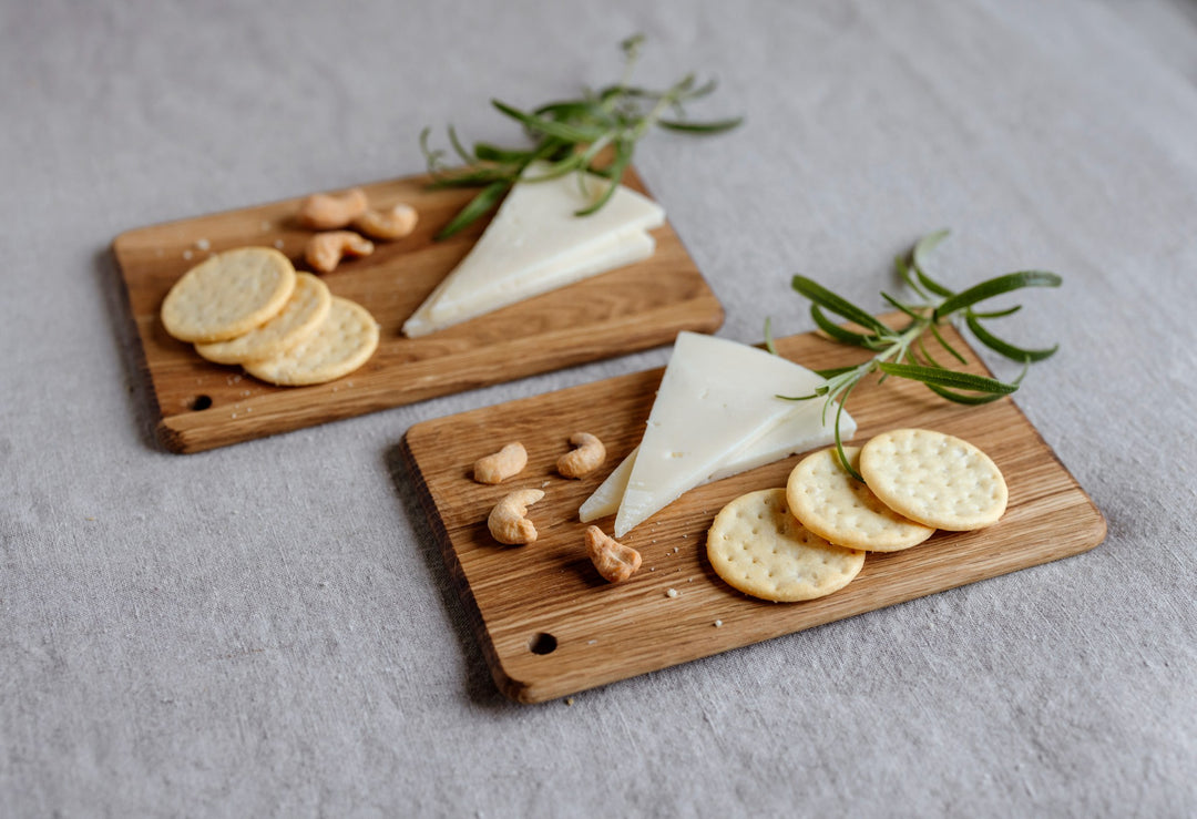 EcoFurn® Servier-/Mini-Schneidebrett aus Eiche, 6-teilig.