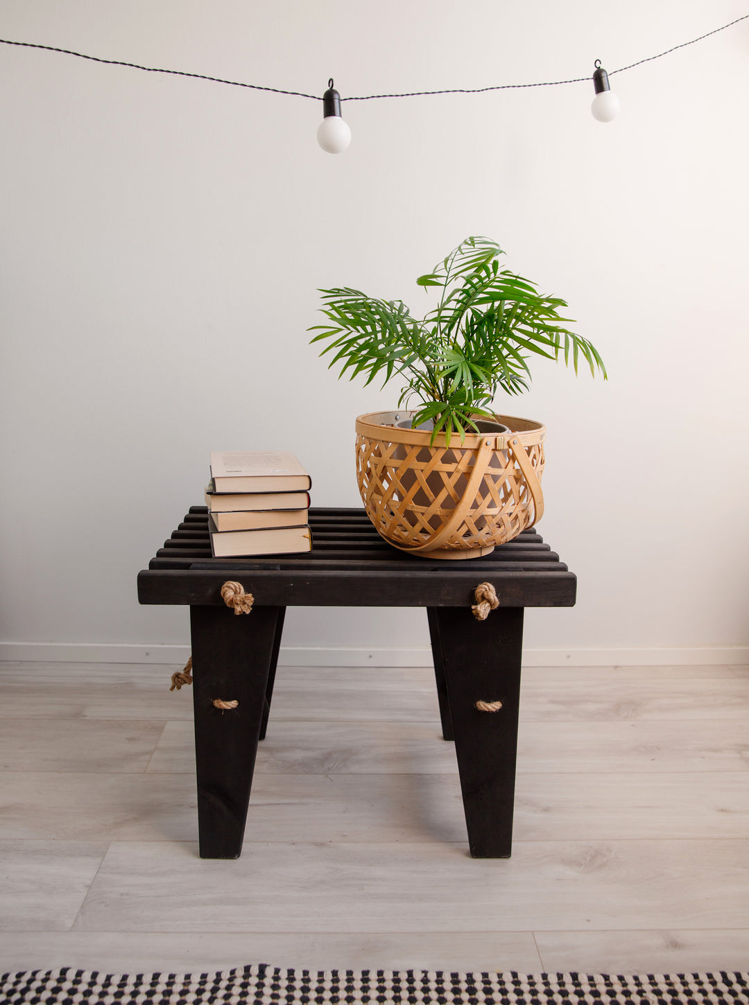 EcoFurn® Ekopenkki Mänty Musta 60 cm