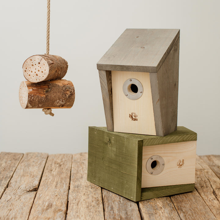 TARJOUS: 2 x Harmaa Pönttö & 2 x Vihreä Pönttö & 1 x Ötökkä